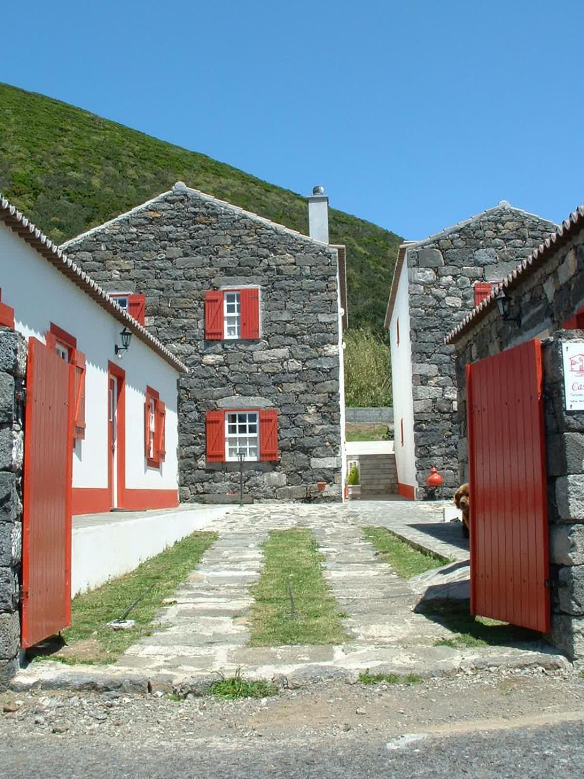 Penzion Casal Do Vulcao Capelo Exteriér fotografie